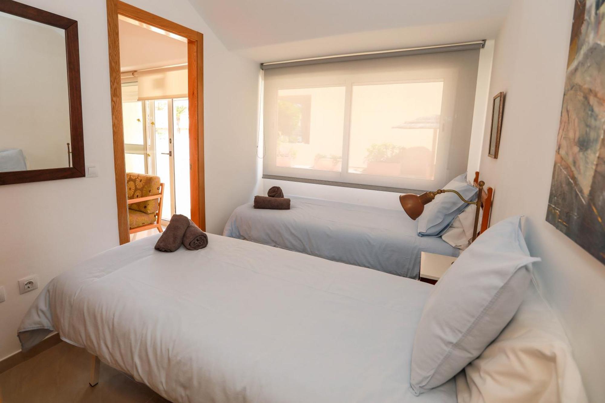 Luxury Cayetana, By Comfortable Luxury كوراليهو المظهر الخارجي الصورة